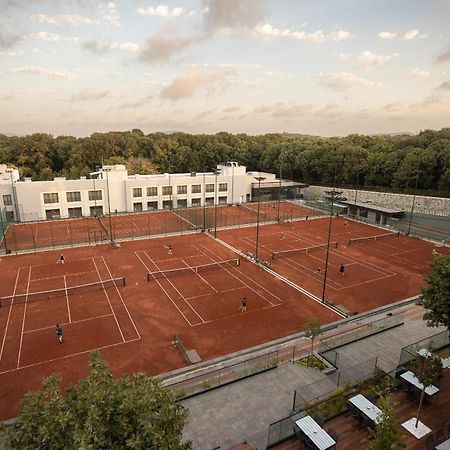 Inventist Hotel Sports Academy Istanbul Exterior photo